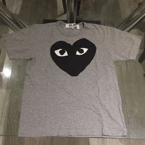 COMME des GARÇONS BLACK HEART SHIRT